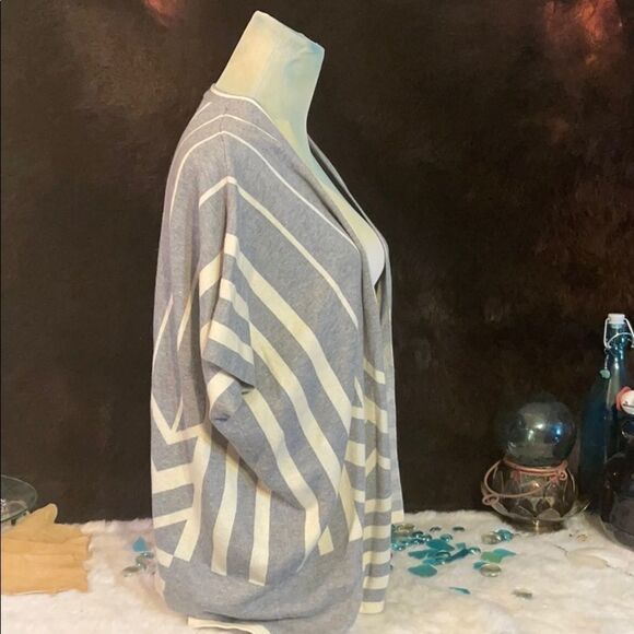 La Fee Verte cardigan S (3769W) - Picture 3 of 7